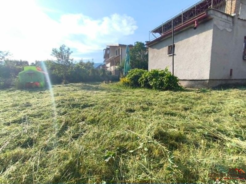 pozemok 5 divin.jpg